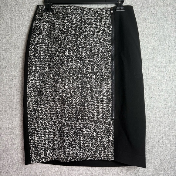 Ann Taylor Dresses & Skirts - Ann Taylor Black and White Pencil Skirt Asymetrical Front‎ Zipper Size 6